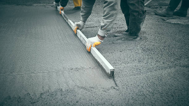 Best Concrete Contractor Near Me  in Santa Moni, CA